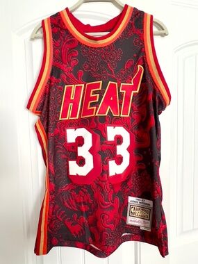 Official Miami Heat x Alonzo Mourning